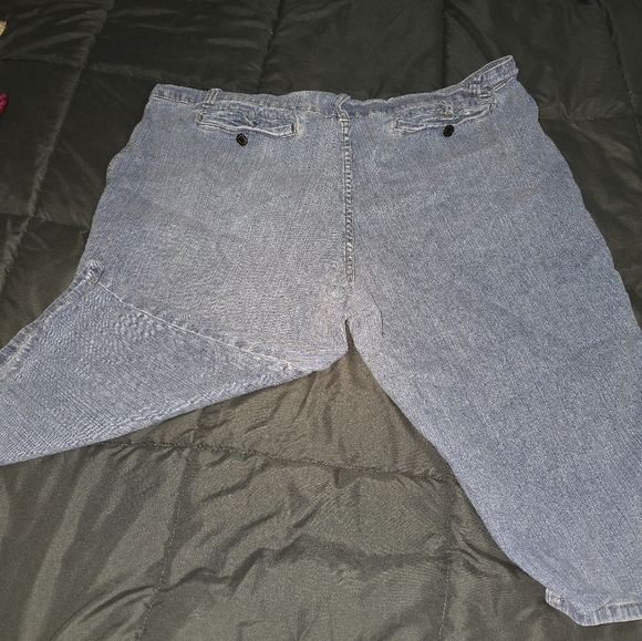 Blue denim Capris - Picture 2 of 2